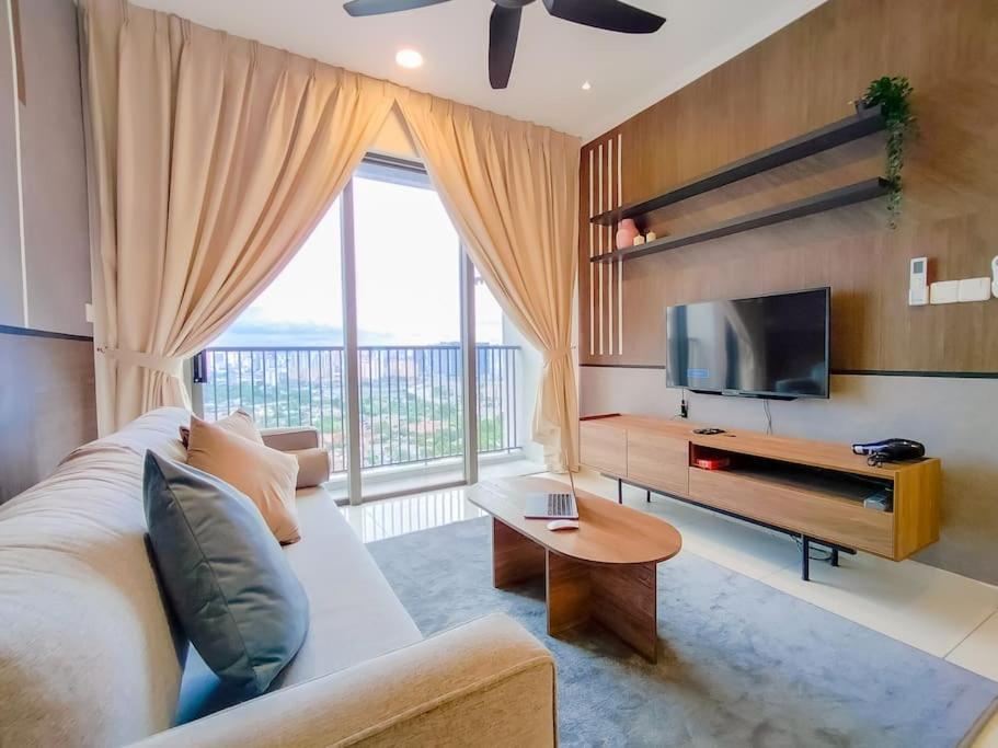 Kenwingston Platz Signature By Manhattan Group
